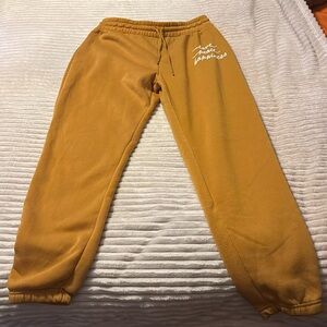 Bobbie Brooks Gold/ Yellow Sweats for Women. Size L.
